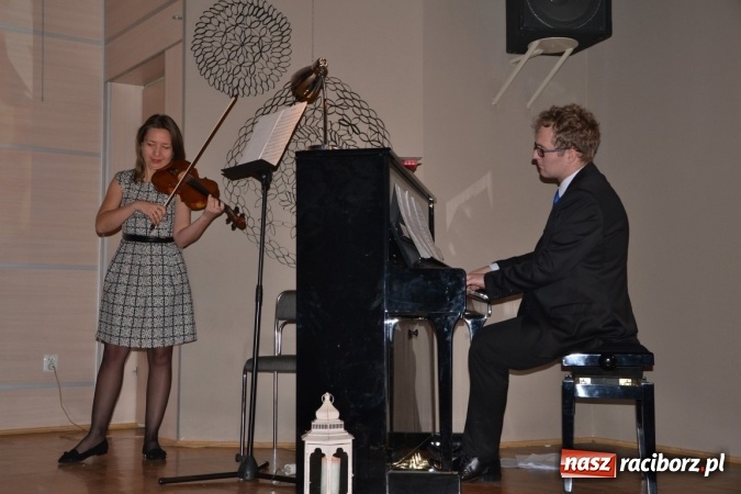 Zdjęcie w galerii na portalu naszraciborz.pl: Tworków. Muzyka jest dobra na wszystko  wiadomości z regionu