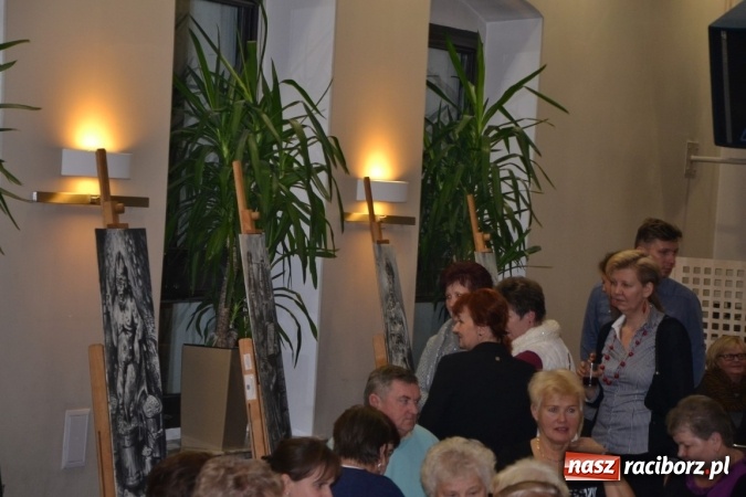 Zdjęcie w galerii na portalu naszraciborz.pl: Tworków. Muzyka jest dobra na wszystko  wiadomości z regionu