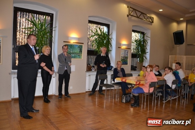 Zdjęcie w galerii na portalu naszraciborz.pl: Spotkanie integracyjne Dzieci – Dzieciom wiadomości z regionu