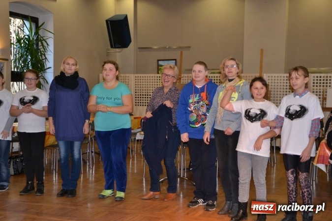 Zdjęcie w galerii na portalu naszraciborz.pl: Spotkanie integracyjne Dzieci – Dzieciom wiadomości z regionu