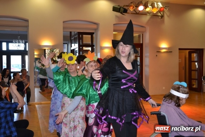 Zdjęcie w galerii na portalu naszraciborz.pl: Spotkanie integracyjne Dzieci – Dzieciom wiadomości z regionu