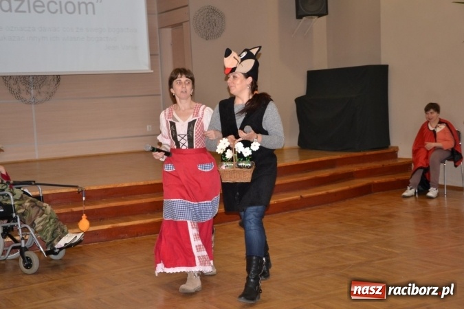 Zdjęcie w galerii na portalu naszraciborz.pl: Spotkanie integracyjne Dzieci – Dzieciom wiadomości z regionu