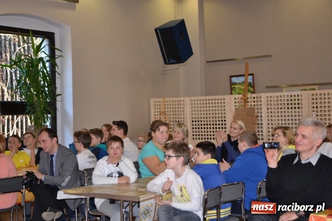 Zdjęcie w galerii na portalu naszraciborz.pl: Spotkanie integracyjne Dzieci – Dzieciom wiadomości z regionu