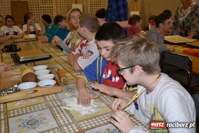 Zdjęcie w galerii na portalu naszraciborz.pl: Spotkanie integracyjne Dzieci – Dzieciom wiadomości z regionu
