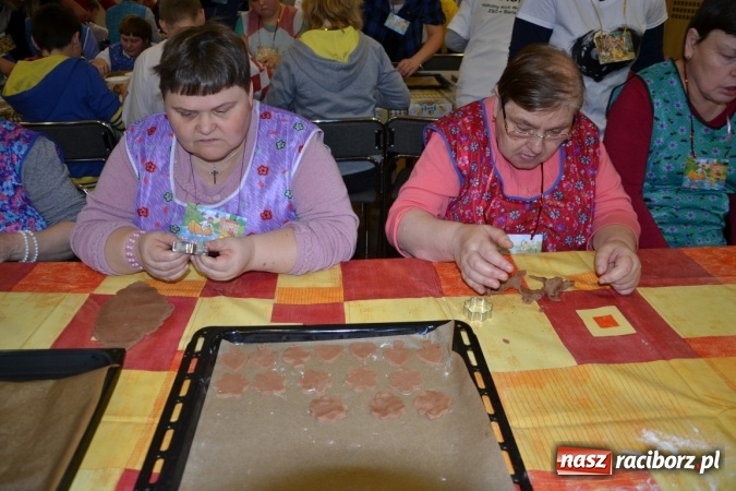 Zdjęcie w galerii na portalu naszraciborz.pl: Spotkanie integracyjne Dzieci – Dzieciom wiadomości z regionu