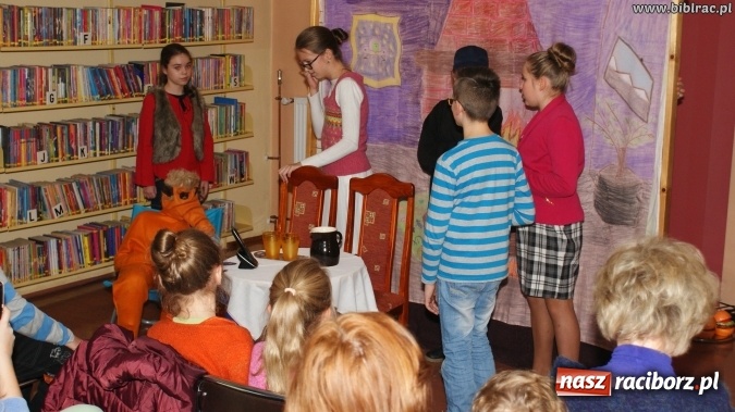 Zdjęcie w galerii na portalu naszraciborz.pl: Dawno, dawno temu w odległej galaktyce%u2026 - finał konkursu plastycznego wiadomości z regionu