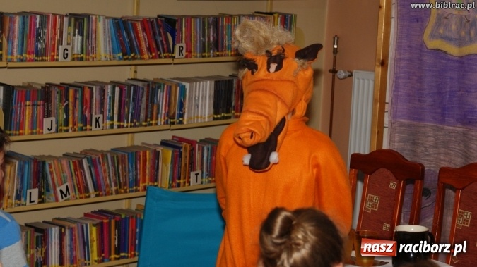 Zdjęcie w galerii na portalu naszraciborz.pl: Dawno, dawno temu w odległej galaktyce%u2026 - finał konkursu plastycznego wiadomości z regionu