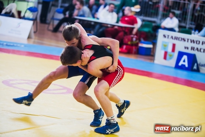 Zdjęcie w galerii na portalu naszraciborz.pl: Mistrzostwa Polski Młodzików w zapasach w stylu klasycznym wiadomości z regionu