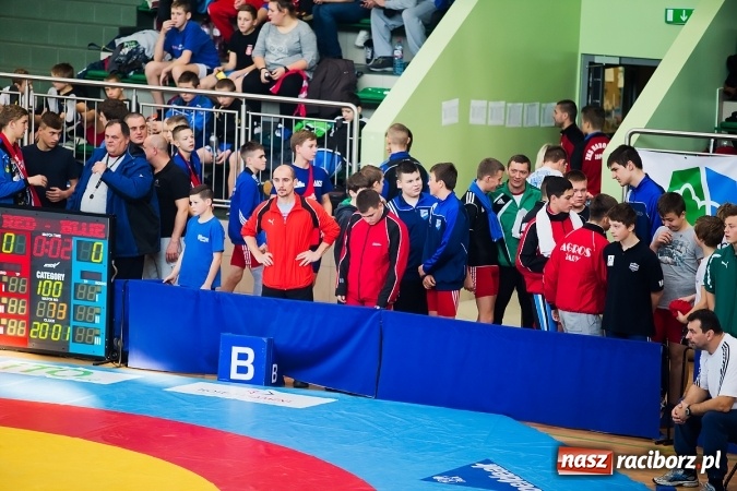 Zdjęcie w galerii na portalu naszraciborz.pl: Mistrzostwa Polski Młodzików w zapasach w stylu klasycznym wiadomości z regionu