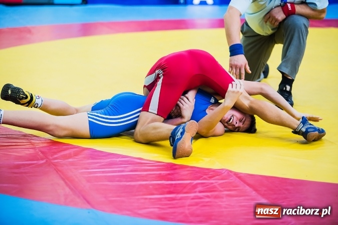 Zdjęcie w galerii na portalu naszraciborz.pl: Mistrzostwa Polski Młodzików w zapasach w stylu klasycznym wiadomości z regionu