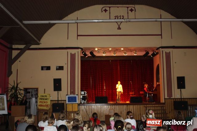 Zdjęcie w galerii na portalu naszraciborz.pl: Konkurs Piosenki Polskiej i Morawskiej wiadomości z regionu