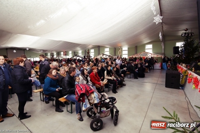 Zdjęcie w galerii na portalu naszraciborz.pl: W Pietrowicach Wielkich już zapachniało świętami wiadomości z regionu