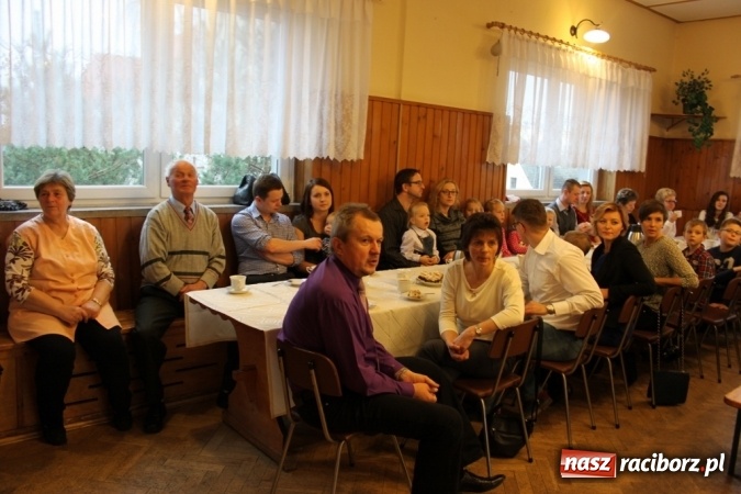 Zdjęcie w galerii na portalu naszraciborz.pl: Do Wojnowic zawitał już wyczekiwany św. Mikołaj wiadomości z regionu