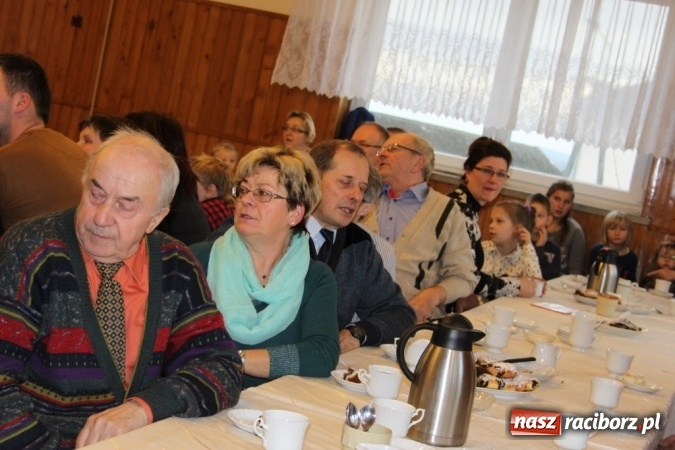 Zdjęcie w galerii na portalu naszraciborz.pl: Do Wojnowic zawitał już wyczekiwany św. Mikołaj wiadomości z regionu