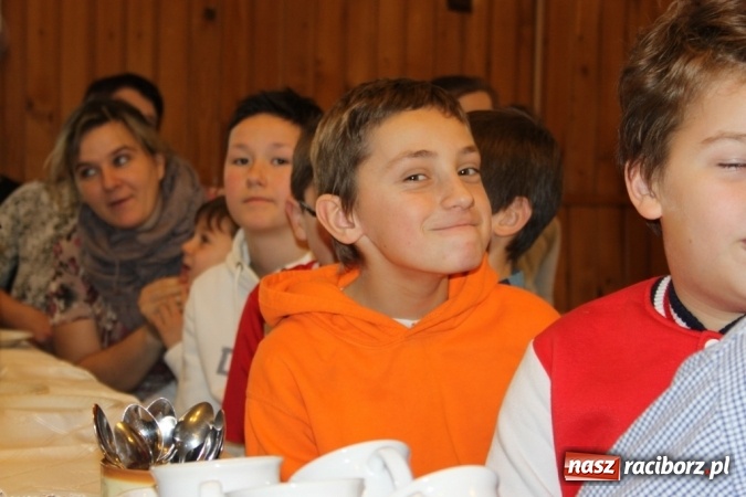 Zdjęcie w galerii na portalu naszraciborz.pl: Do Wojnowic zawitał już wyczekiwany św. Mikołaj wiadomości z regionu