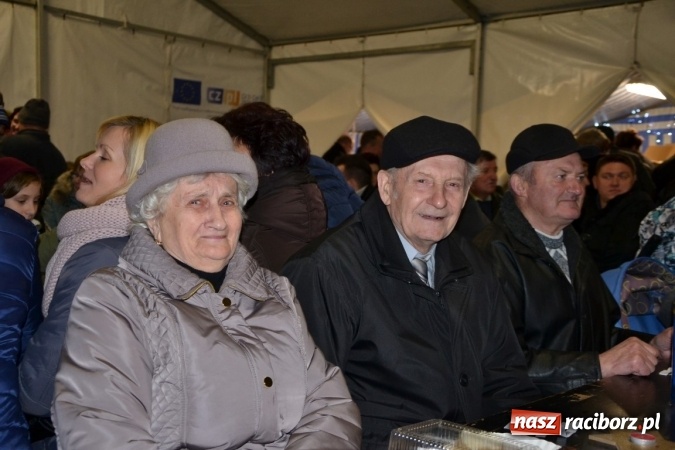 Zdjęcie w galerii na portalu naszraciborz.pl: Doskonałe nastroje na zabełkowskim kiermaszu  wiadomości z regionu