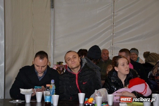 Zdjęcie w galerii na portalu naszraciborz.pl: Doskonałe nastroje na zabełkowskim kiermaszu  wiadomości z regionu