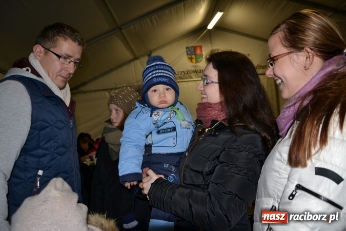 Zdjęcie w galerii na portalu naszraciborz.pl: Doskonałe nastroje na zabełkowskim kiermaszu  wiadomości z regionu