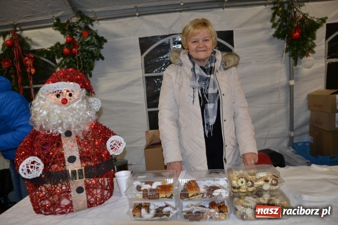 Zdjęcie w galerii na portalu naszraciborz.pl: Doskonałe nastroje na zabełkowskim kiermaszu  wiadomości z regionu