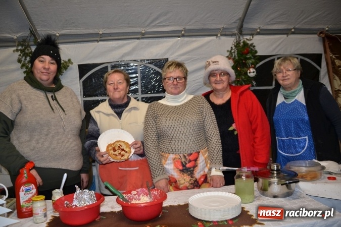 Zdjęcie w galerii na portalu naszraciborz.pl: Doskonałe nastroje na zabełkowskim kiermaszu  wiadomości z regionu