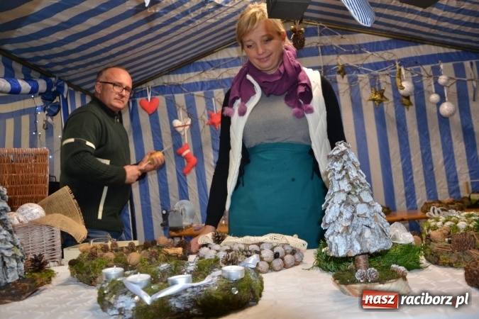 Zdjęcie w galerii na portalu naszraciborz.pl: Doskonałe nastroje na zabełkowskim kiermaszu  wiadomości z regionu