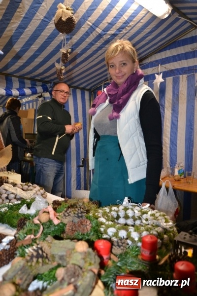 Zdjęcie w galerii na portalu naszraciborz.pl: Doskonałe nastroje na zabełkowskim kiermaszu  wiadomości z regionu