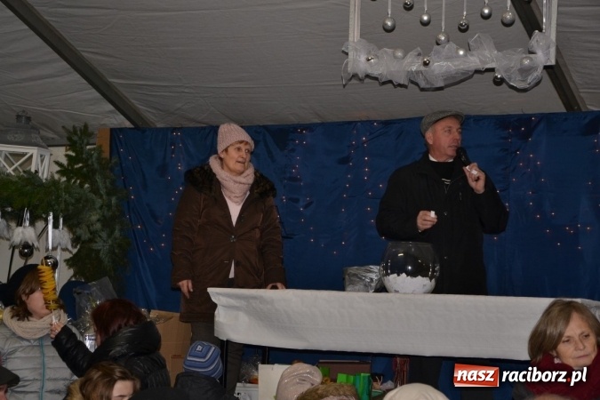 Zdjęcie w galerii na portalu naszraciborz.pl: Doskonałe nastroje na zabełkowskim kiermaszu  wiadomości z regionu