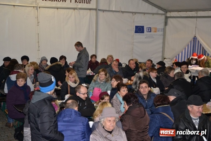 Zdjęcie w galerii na portalu naszraciborz.pl: Doskonałe nastroje na zabełkowskim kiermaszu  wiadomości z regionu