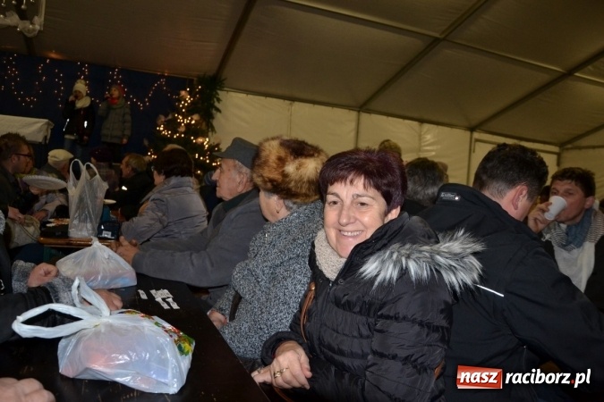 Zdjęcie w galerii na portalu naszraciborz.pl: Doskonałe nastroje na zabełkowskim kiermaszu  wiadomości z regionu