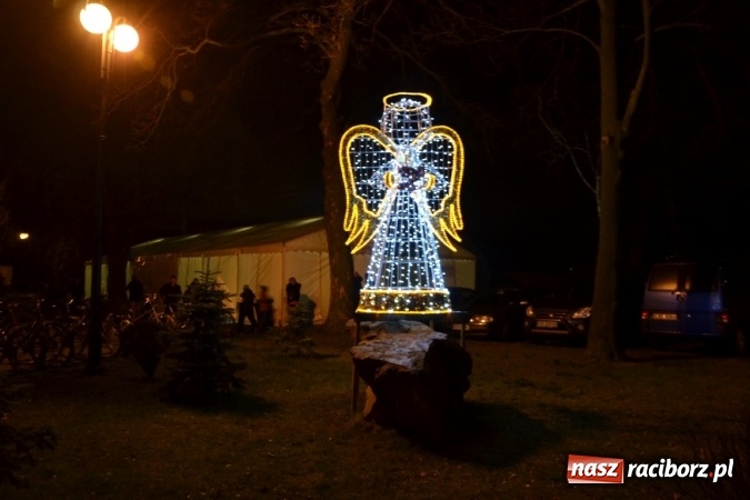 Zdjęcie w galerii na portalu naszraciborz.pl: Doskonałe nastroje na zabełkowskim kiermaszu  wiadomości z regionu