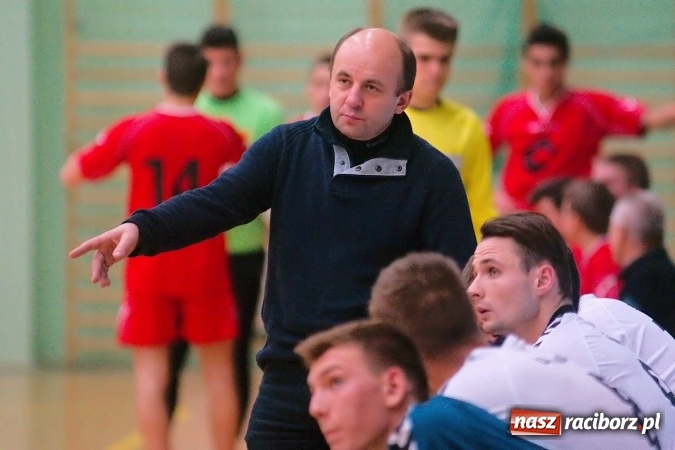 Zdjęcie w galerii na portalu naszraciborz.pl: HLPN: Niedzielne strzelanie w Arenie Rafako wiadomości z regionu