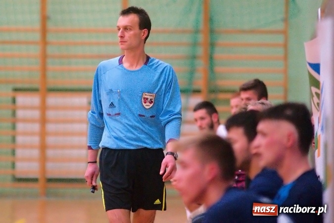 Zdjęcie w galerii na portalu naszraciborz.pl: HLPN: Niedzielne strzelanie w Arenie Rafako wiadomości z regionu