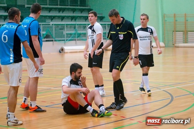 Zdjęcie w galerii na portalu naszraciborz.pl: HLPN: Niedzielne strzelanie w Arenie Rafako wiadomości z regionu