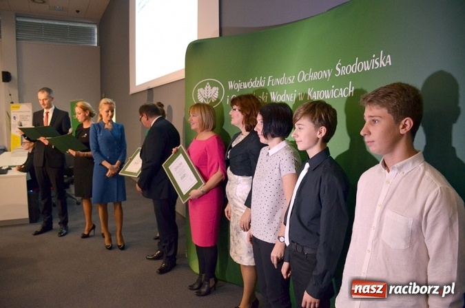 Zdjęcie w galerii na portalu naszraciborz.pl: Laureaci konkursu Zielona pracownia_projekt zostali nagrodzeni wiadomości z regionu