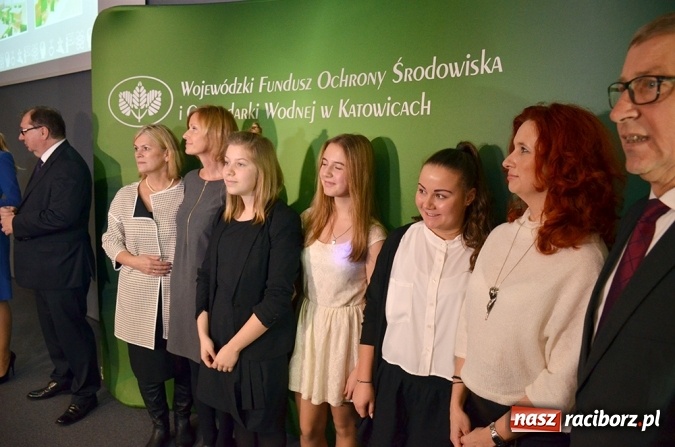 Zdjęcie w galerii na portalu naszraciborz.pl: Laureaci konkursu Zielona pracownia_projekt zostali nagrodzeni wiadomości z regionu