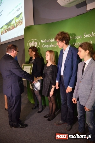 Zdjęcie w galerii na portalu naszraciborz.pl: Laureaci konkursu Zielona pracownia_projekt zostali nagrodzeni wiadomości z regionu