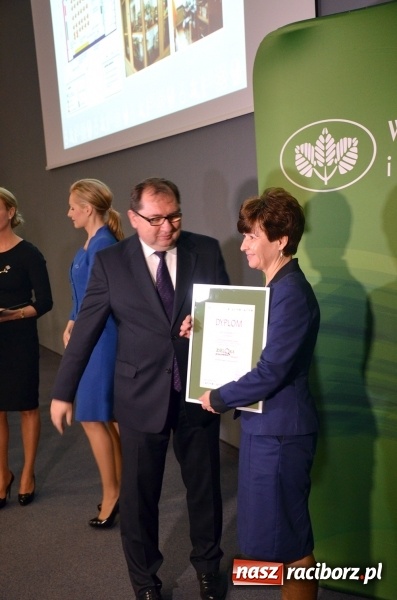 Zdjęcie w galerii na portalu naszraciborz.pl: Laureaci konkursu Zielona pracownia_projekt zostali nagrodzeni wiadomości z regionu