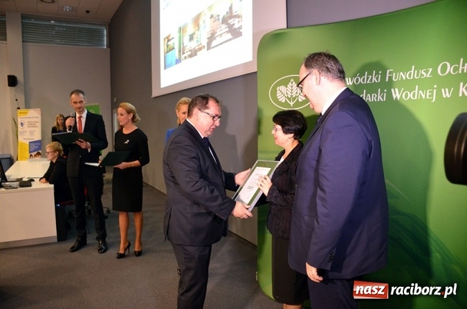 Zdjęcie w galerii na portalu naszraciborz.pl: Laureaci konkursu Zielona pracownia_projekt zostali nagrodzeni wiadomości z regionu