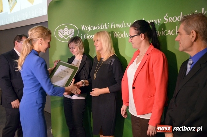 Zdjęcie w galerii na portalu naszraciborz.pl: Laureaci konkursu Zielona pracownia_projekt zostali nagrodzeni wiadomości z regionu