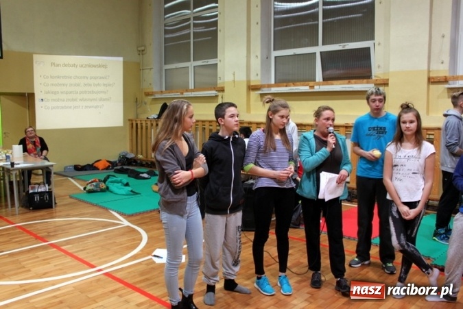 Zdjęcie w galerii na portalu naszraciborz.pl: Świetna zabawa (i nauka) w czasie Nocy Kultury w Gimnazjum nr 5  wiadomości z regionu