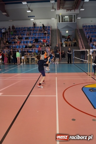 Zdjęcie w galerii na portalu naszraciborz.pl: Sukces badmintonistów ZSOMS na turnieju w Bieruniu wiadomości z regionu