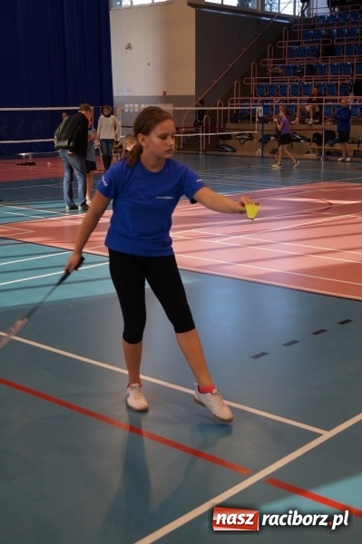 Zdjęcie w galerii na portalu naszraciborz.pl: Sukces badmintonistów ZSOMS na turnieju w Bieruniu wiadomości z regionu