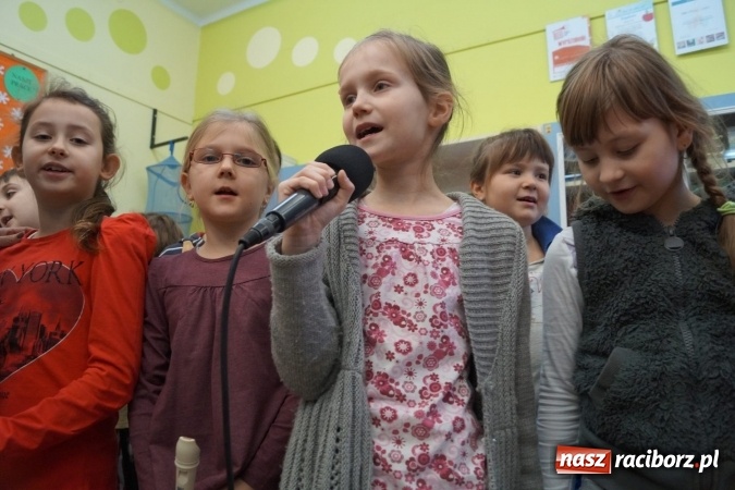 Zdjęcie w galerii na portalu naszraciborz.pl: Pierwsi w Polsce! Uczniowie z Nędzy górą!  wiadomości z regionu