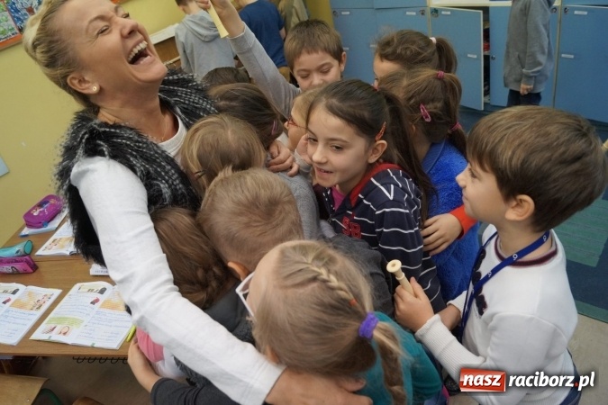 Zdjęcie w galerii na portalu naszraciborz.pl: Pierwsi w Polsce! Uczniowie z Nędzy górą!  wiadomości z regionu