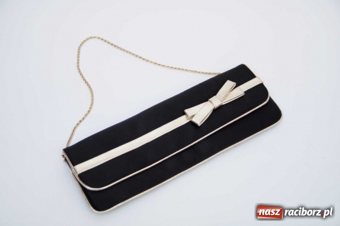 Zdjęcie w galerii na portalu naszraciborz.pl: Mikołajkowe nocne szperanie w Robanie. Tym razem od 19.00 do 21.00 wiadomości z regionu