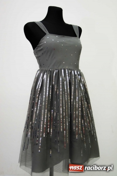 Zdjęcie w galerii na portalu naszraciborz.pl: Mikołajkowe nocne szperanie w Robanie. Tym razem od 19.00 do 21.00 wiadomości z regionu