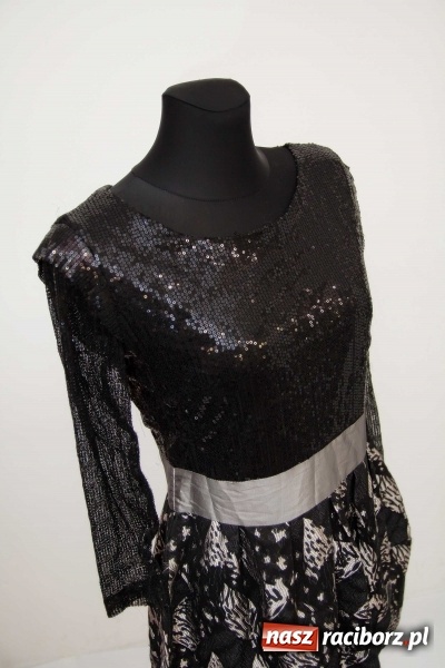 Zdjęcie w galerii na portalu naszraciborz.pl: Mikołajkowe nocne szperanie w Robanie. Tym razem od 19.00 do 21.00 wiadomości z regionu