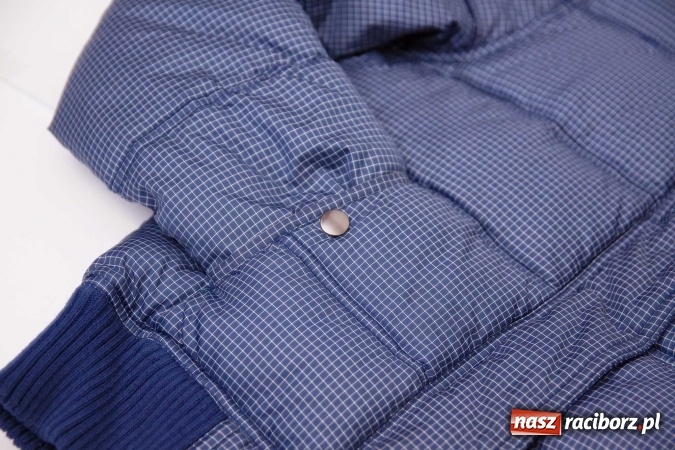 Zdjęcie w galerii na portalu naszraciborz.pl: Mikołajkowe nocne szperanie w Robanie. Tym razem od 19.00 do 21.00 wiadomości z regionu