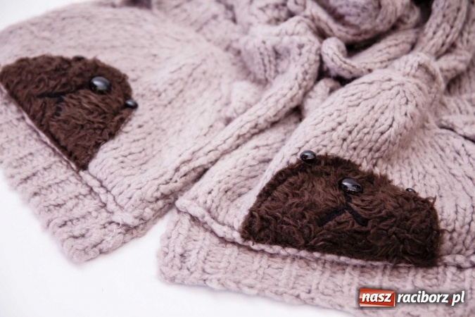 Zdjęcie w galerii na portalu naszraciborz.pl: Mikołajkowe nocne szperanie w Robanie. Tym razem od 19.00 do 21.00 wiadomości z regionu