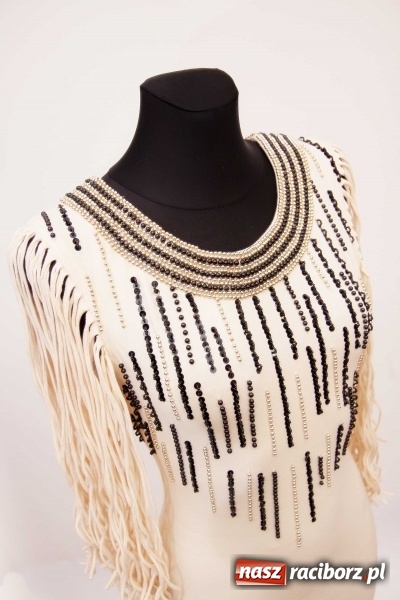 Zdjęcie w galerii na portalu naszraciborz.pl: Mikołajkowe nocne szperanie w Robanie. Tym razem od 19.00 do 21.00 wiadomości z regionu